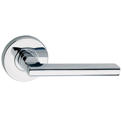 thumbnail image 2 of XTRATEC Roller Door Anchor-XTRA2A – XTRALOK Garage Roller Door Lock 2 of 5